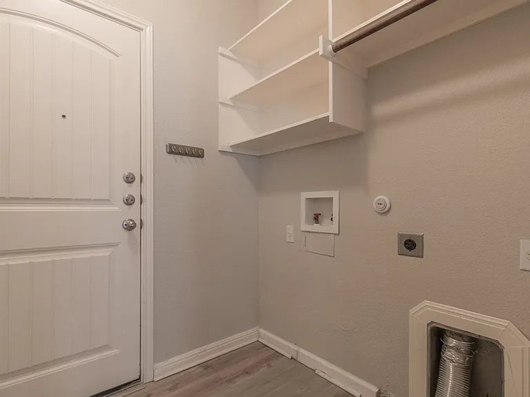 18601 Derby Hill Ln — Photo 13