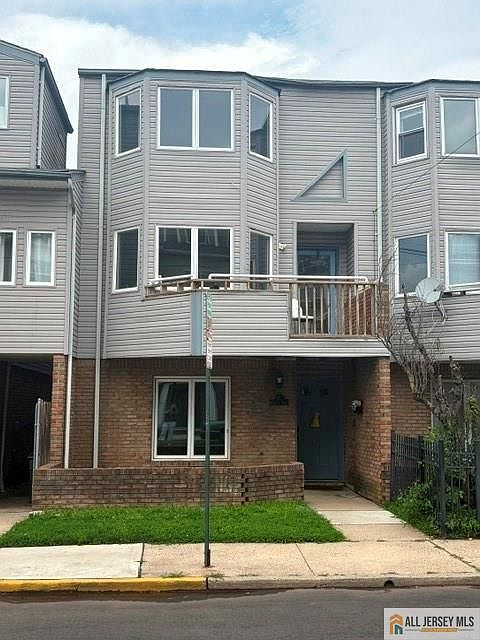 1st image of 55 Delafield St
