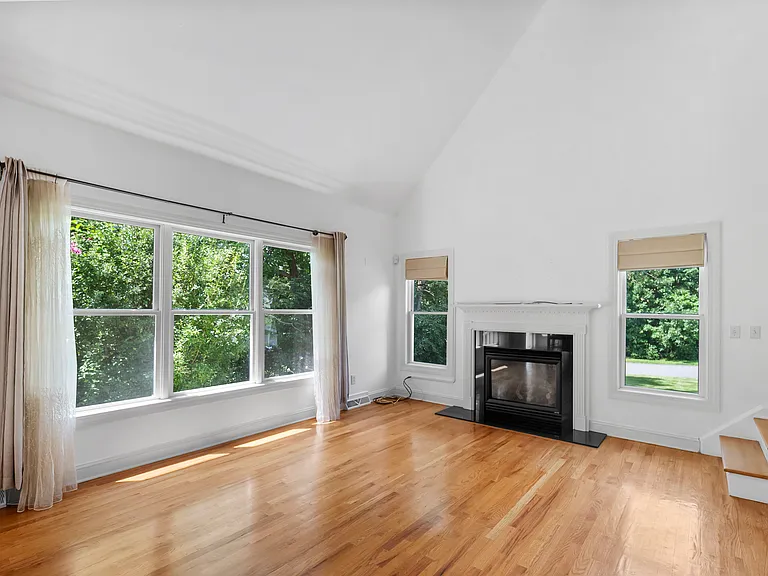 2 Oakline Ct — Photo 17