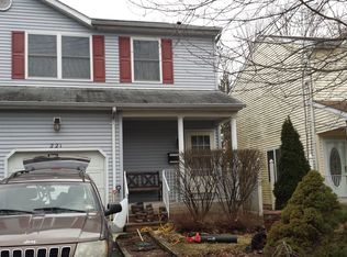 221 Hilton Ave, Vauxhall, NJ 07088