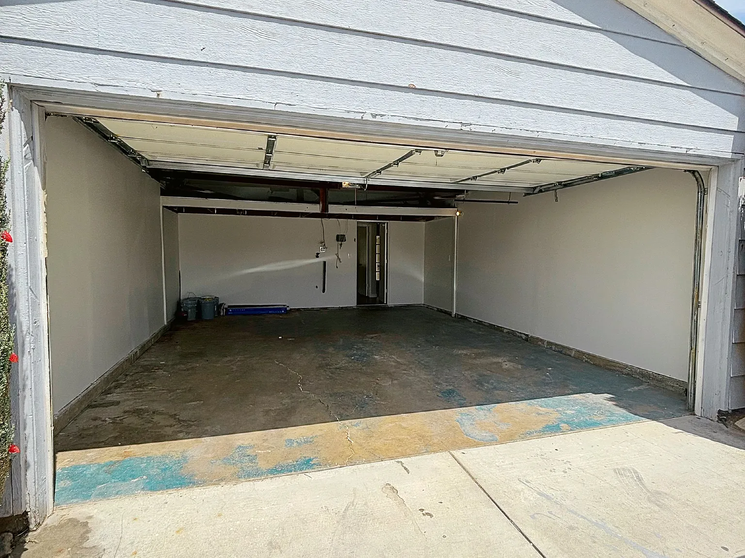 3 bed, 1436 sqft, $3,200 — Photo 3
