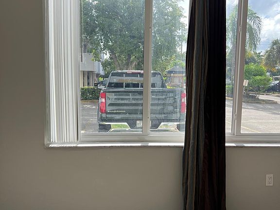 Parking in front of your Door...dream come true... specially coming from the supermarket