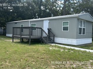 9852 Indiana St, Gibsonton, FL 33534