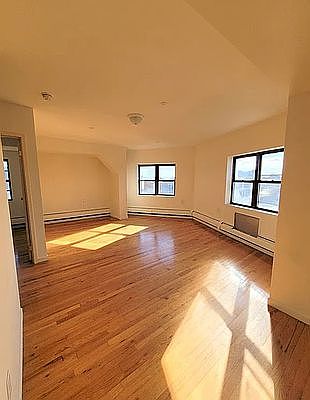 1st image of 28-14 31st St #509