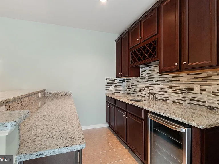 1407 Preserve Ln — Photo 30