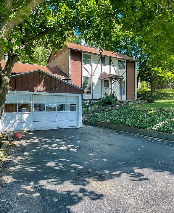 94 Prospect St, Auburn, NY 13021 Zillow