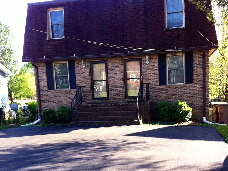 Brand new paved driveway!