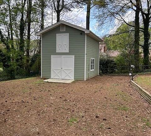 4th image of 5162 Irwin Ct SW