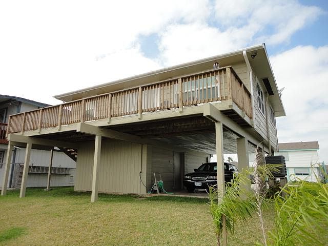 1st image of 1089 Redfish St