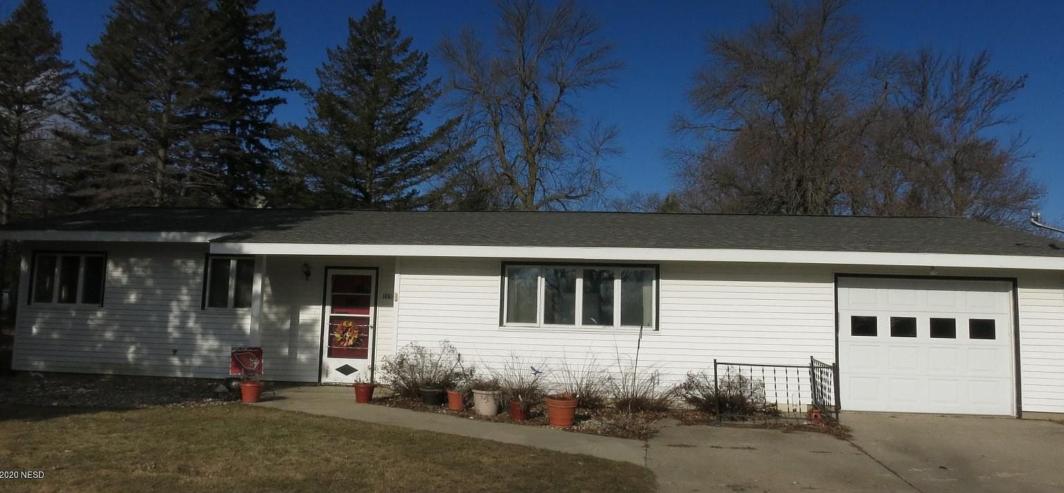 413 9th Ave S, Clear Lake, SD 57226 Zillow