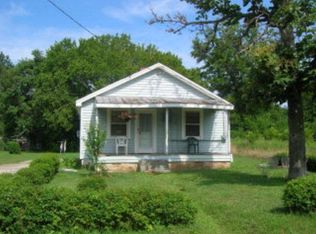 1032 Maple St, Weldon, NC 27890