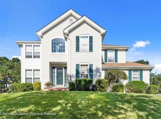 8 Jon Dr, Barnegat, NJ 08005