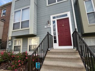 7825 Falling Leaves Ct, Ellicott City, MD 21043