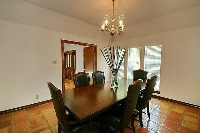 2nd image of 13603 Wood Ln