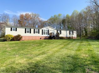 880 Wright Shop Rd, Madison Heights, VA 24572