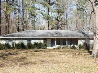 1106 Rockett Dr, Jackson, MS 39212