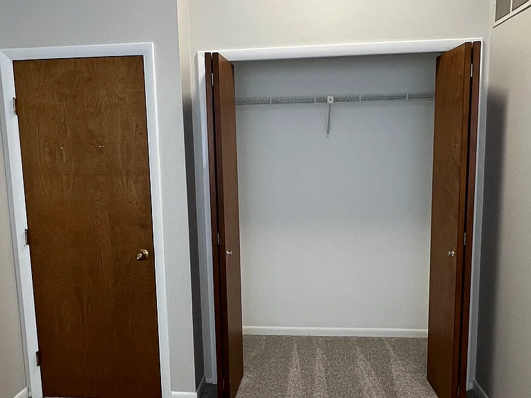 458 Village Oaks Ct — Photo 13
