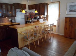 21 Jackson St, Ansonia, CT 06401