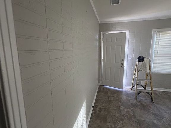 5th image of 5408 Como Dr