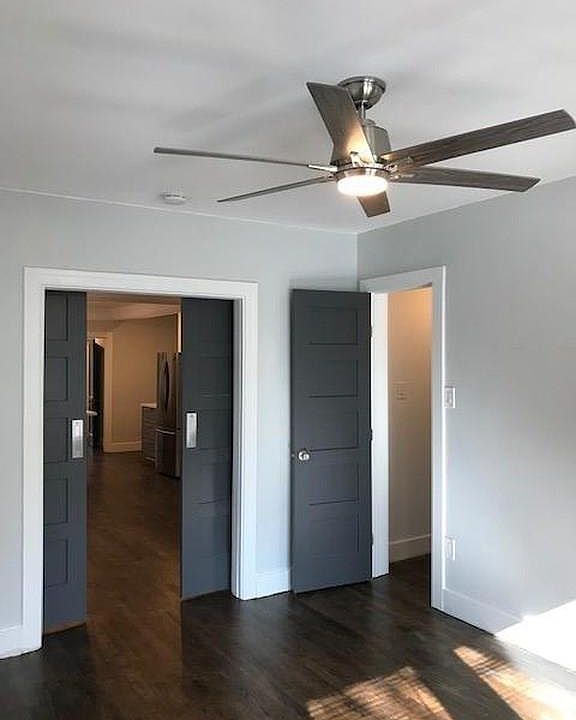 1st image of 6343 Richmond Ave APT 4