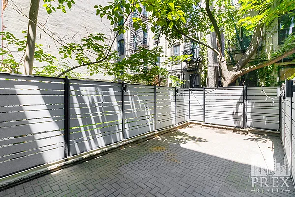 Rented by PREX Realty Corp | media 2