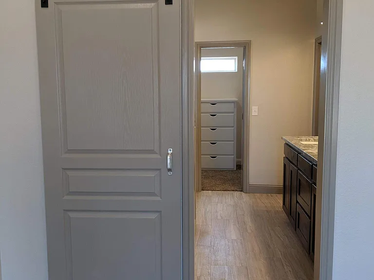 1407 Danberry St — Photo 21