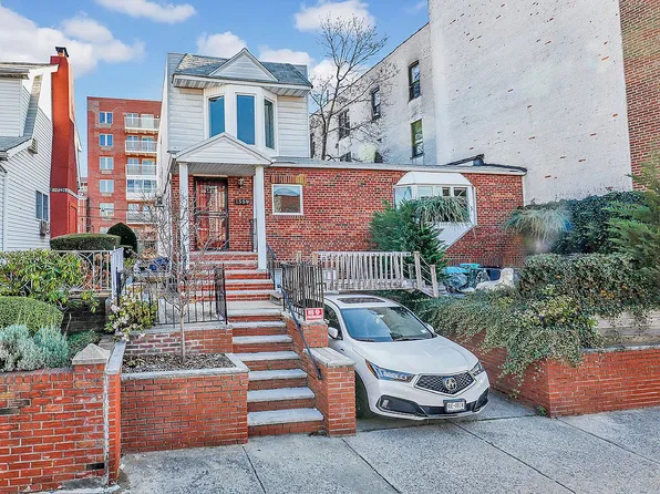 1559 W 7th St, Brooklyn, NY 11204