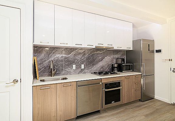 3rd image of 111 Mulberry St #2F