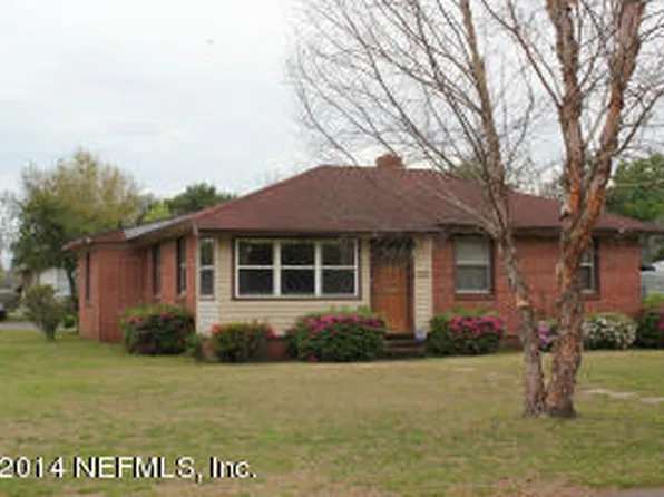4504 Blackburn St, Jacksonville, FL 32210
