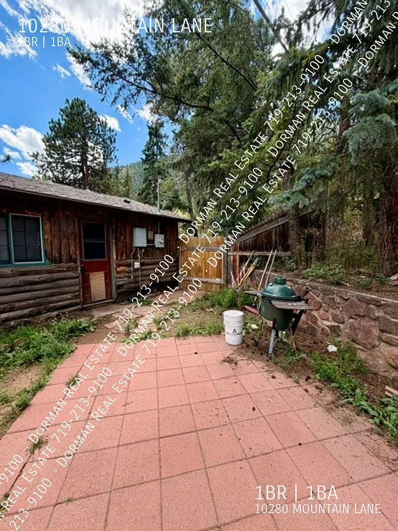 Adorable Cabin in Beautiful Green Mountain Falls! — Photo 4