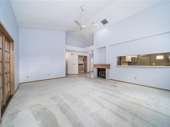 4th image of 2620 Bent Hickory Cir