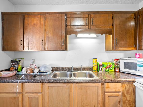 nashville-tennessee-446814468 picture