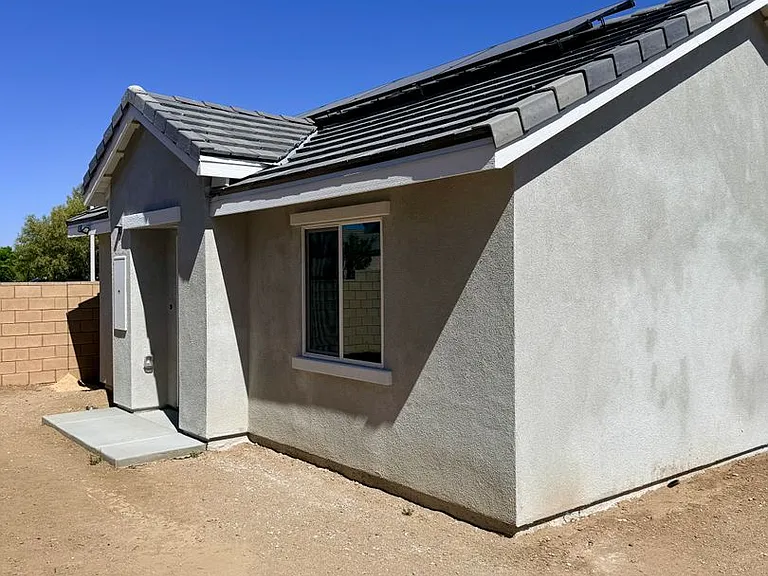 11702 Two Sebastian Rd — Photo 2