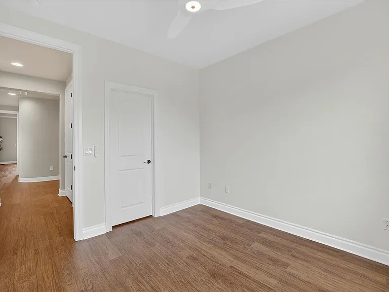 10126 Ridgegate Cir — Photo 6