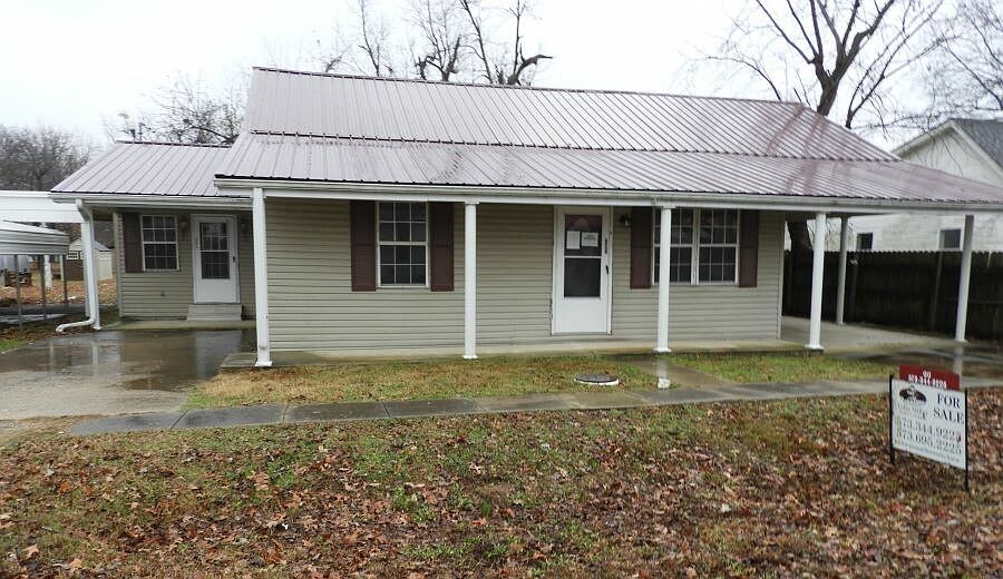 205 White Row Ave, Gideon, MO 63848 Zillow