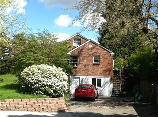 4754 Green Lake Way N, Seattle, WA 98103