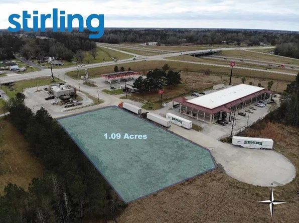 46054 N Puma Dr, Hammond, LA 70401