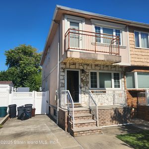 39 Ovis Pl, Staten Island, NY, 10306