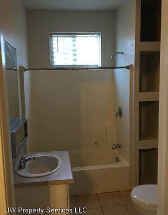 5th image of 205 N Tonti St APT 4
