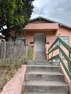 Fully Furnished 2 Bedroom Just 2 Blocks to Presbyterian Hospital — Photo 12
