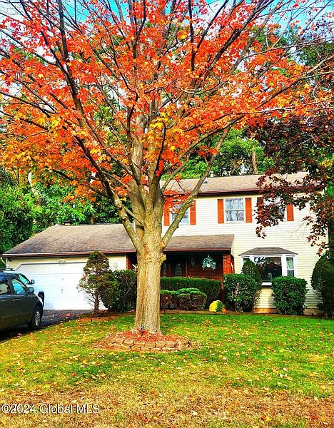 2nd image of 9 Rosemary Drive