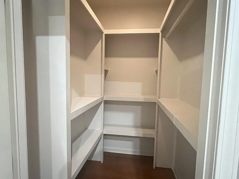 14011 Gattinburg Ave — Photo 18
