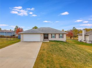 1301 Clinton St, Lathrop, MO 64465