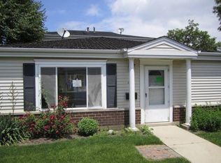 1366 Quaker Ln UNIT 161-A, Prospect Heights, IL 60070