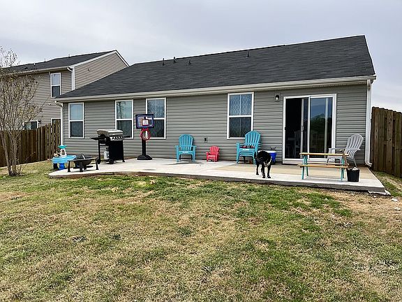 4th image of 334 Hobson Way