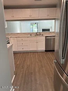 2 bed, 2.0 bath, $2,100 — Photo 3