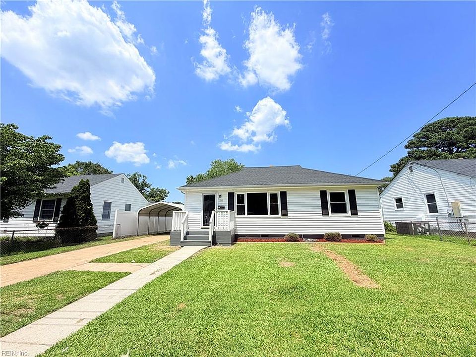 1st image of 104 Heath Ln