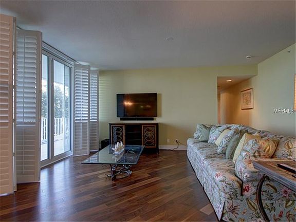 4th image of 3 Seaside Ln APT 201