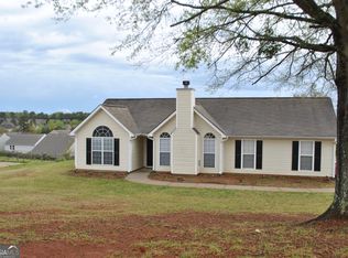 233 Ferguson Ave, Locust Grove, GA 30248