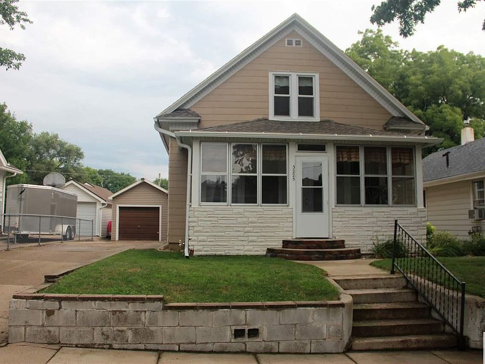 1st image of 3225 5th Ave